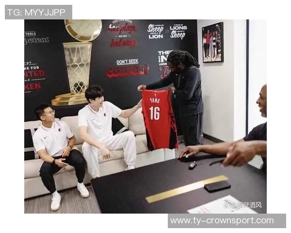 罗威飚中三分再度坐第一排杨瀚森与队友们欢乐庆祝瞬间回顾