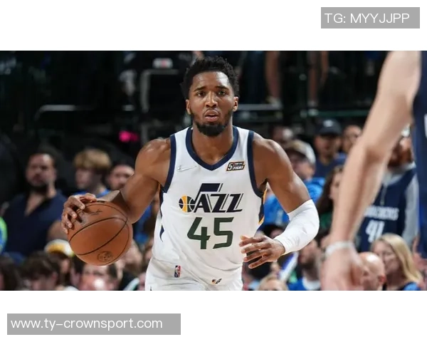 拓媒分析球队现状组织者缺失与米切尔留队传闻的深层原因