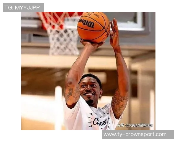 比尔上场时快船防守如同多了一道自动感应门的深度解读