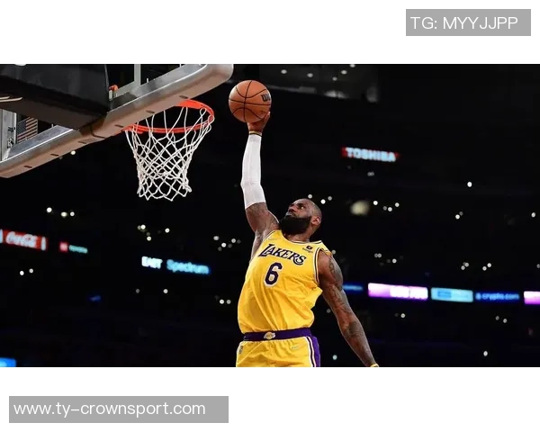 夸梅质疑詹姆斯年龄问题为何仍能完成隔人扣篮的表现 夸梅质疑詹姆斯年龄问题为何仍能完成隔人扣篮的表现